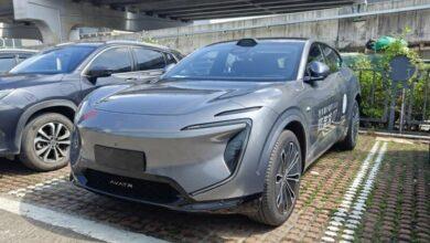 В Китае начались поставки кроссовера Avatr 07 Ultra и лифтбека Avatr 12 2025 модельного года с трансмиссией EREV. В Китае начались поставки кроссовера Avatr 07 Ultra и лифтбека Avatr 12 2025 модельного года с трансмиссией EREV.