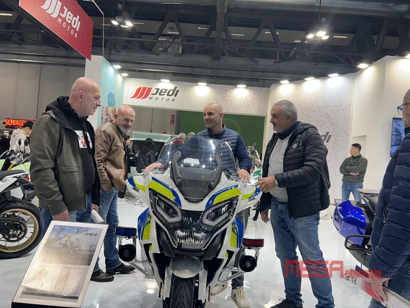 На выставке EICMA 2024 китайские бренды мотоциклов заняли видное место, представив множество новых моделей