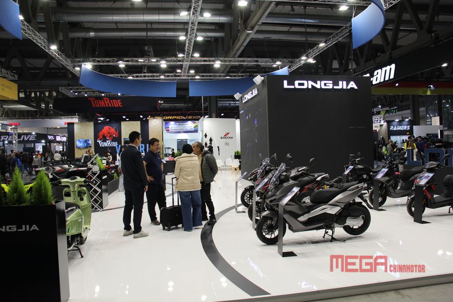 На выставке EICMA 2024 китайские бренды мотоциклов заняли видное место, представив множество новых моделей