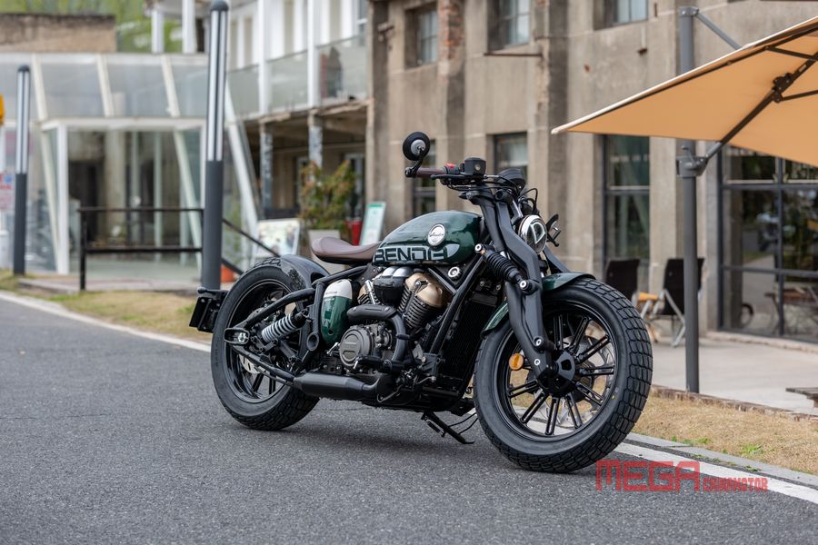 В Китае бренд Benda представил новый квадроцикл REDSTONE и анонсировал новейшую гибридную систему.