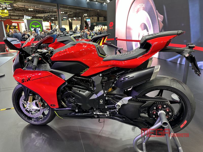 На выставке EICMA 2024 китайские бренды мотоциклов заняли видное место, представив множество новых моделей