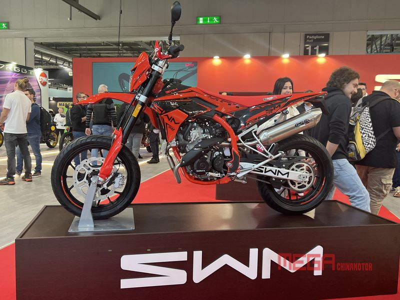 На выставке EICMA 2024 китайские бренды мотоциклов заняли видное место, представив множество новых моделей
