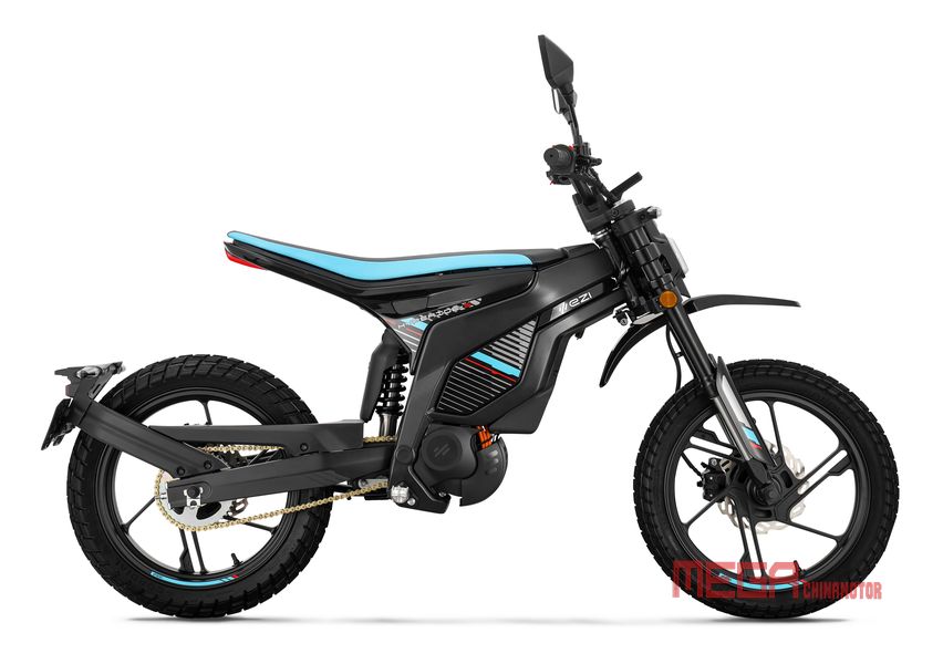 EZI: Формирование будущего глобальной электромобильности с помощью интеллектуальных и устойчивых решений STUDIO HYPERIDE S 00001