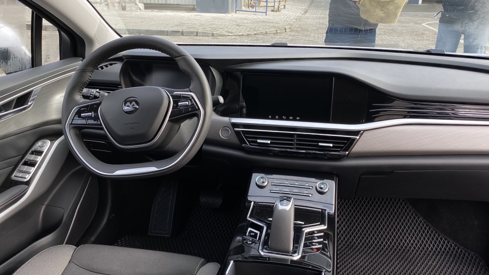 Интерьер салона Амберавто А5