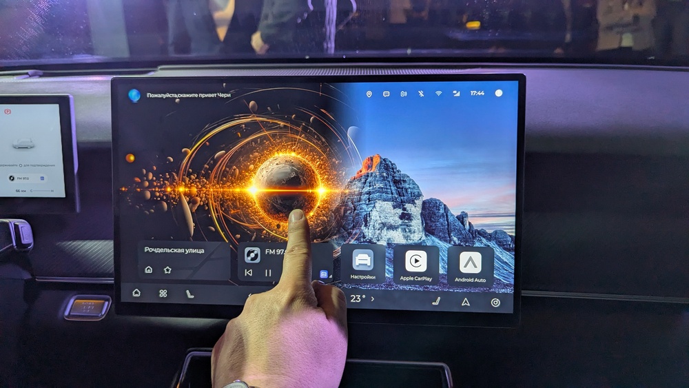 Chery Tiggo 9 в России салон салон мультимедиа медиасистема