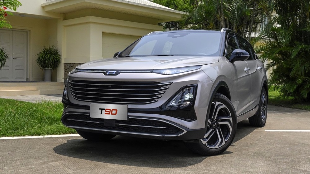 Кроссовер FAW Bestune T90 передняя сторона