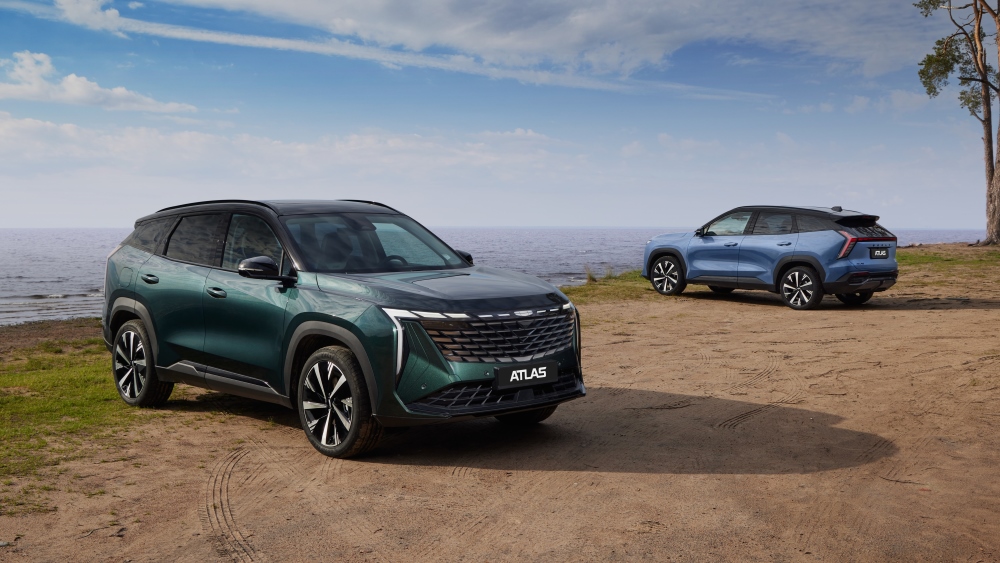 Кроссовер Geely Atlas с полным приводом цена сзади спереди сбоку