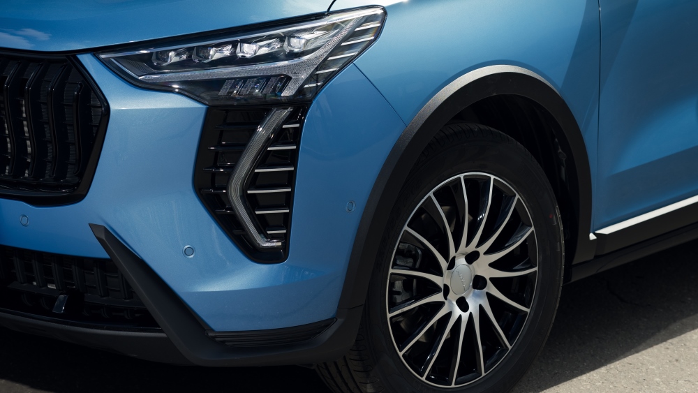 Обновленная решетка передней оптики кроссовера Haval Jolion
