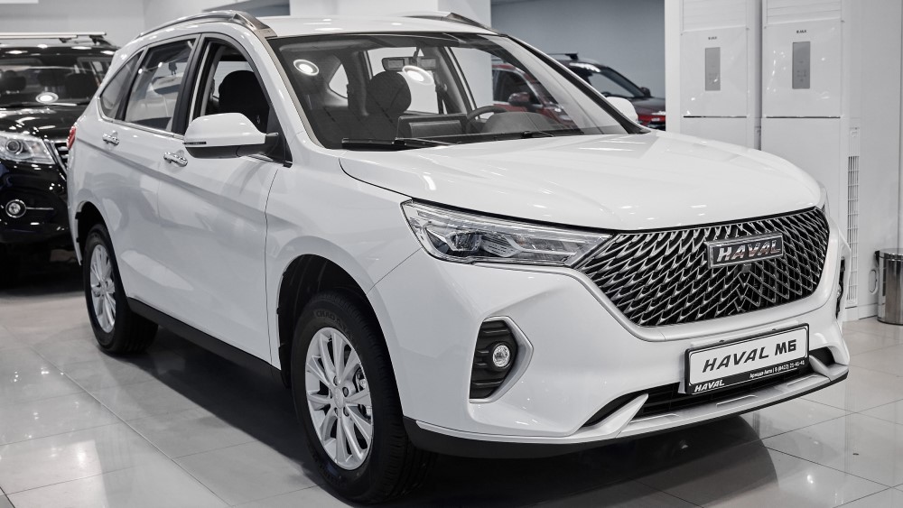 Кроссоверы и внедорожники Haval у дилера М6 в автосалоне Армада Ульяновск