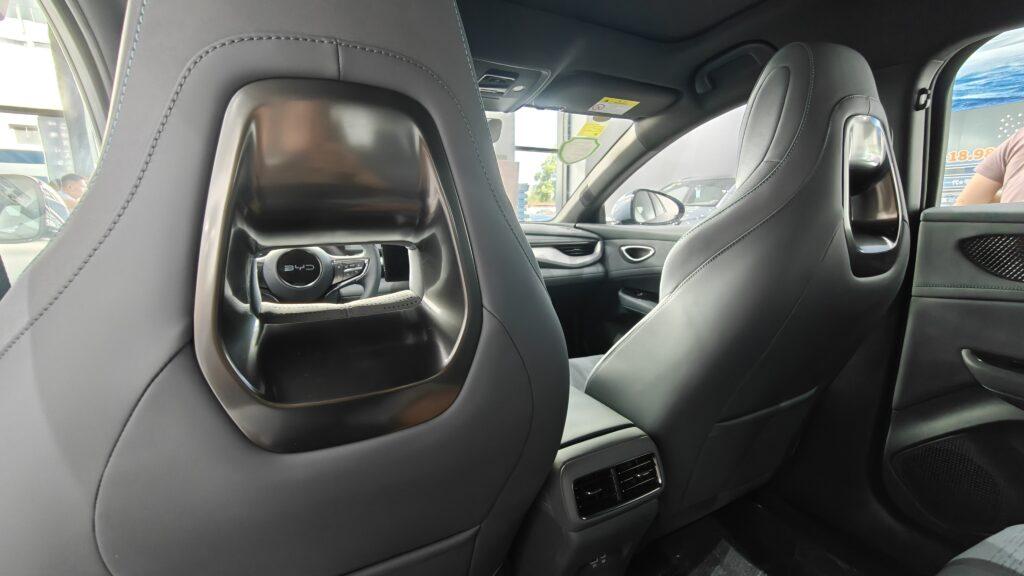 Большой тест-драйв нового хэтчбека BYD Seal 06GT, динамика вождения отзывчива и увлекательна.