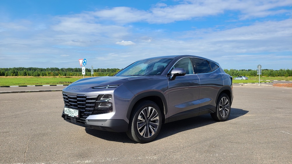 Jetour Dashing серая боковая передняя часть