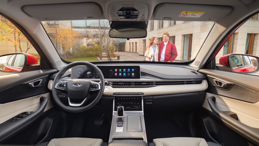 Интерьер салона Чери Тигго 4