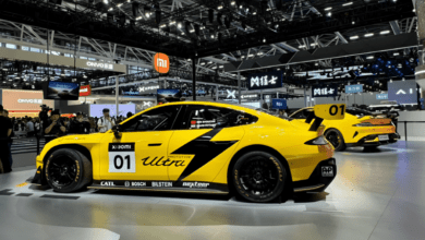 В Китае на автосалоне в Гуанчжоу 2024 заявлено, что Xiaomi SU7 Ultra развивает скорость более 350 км/ч.