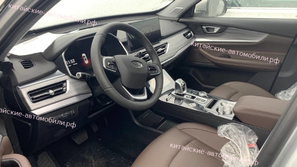 кроссовер xcite x-cross 8 в московском интерьере