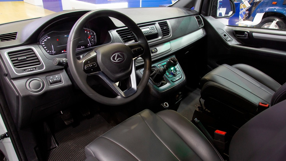 Салон Avior G10 салон максус