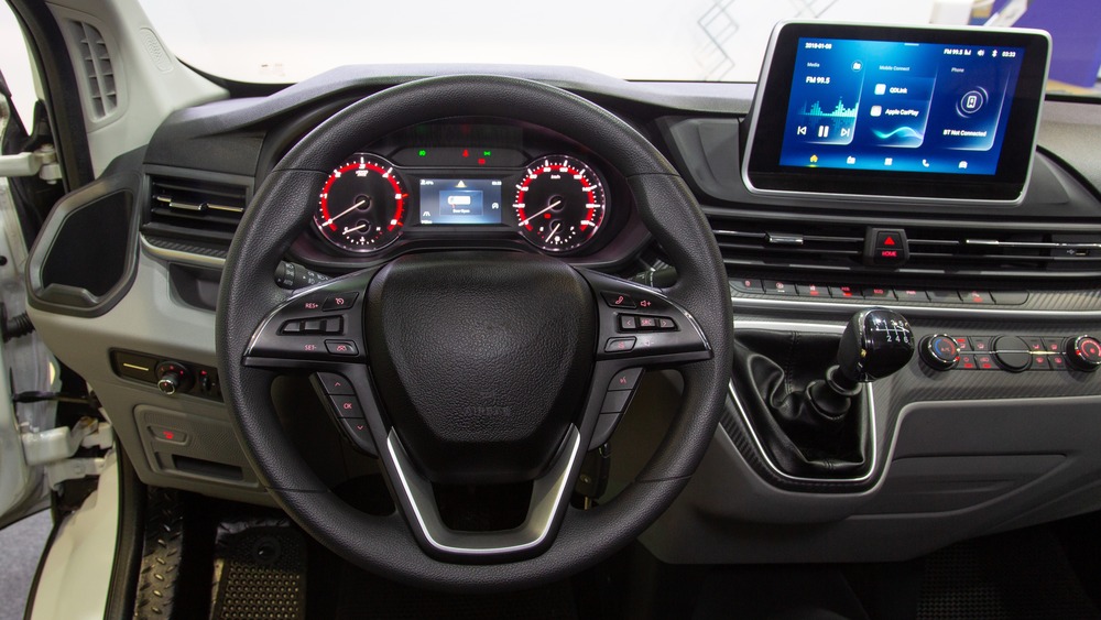 Интерьер салона Авиор В90