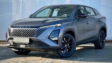 В России дилеры ожидают поставки рестайлинговых кроссоверов Omoda C5 В России дилеры ожидают поставки рестайлинговых кроссоверов Omoda C5