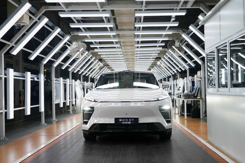 Чери Exlantix ET стал автомобилем 2024 года в Китае