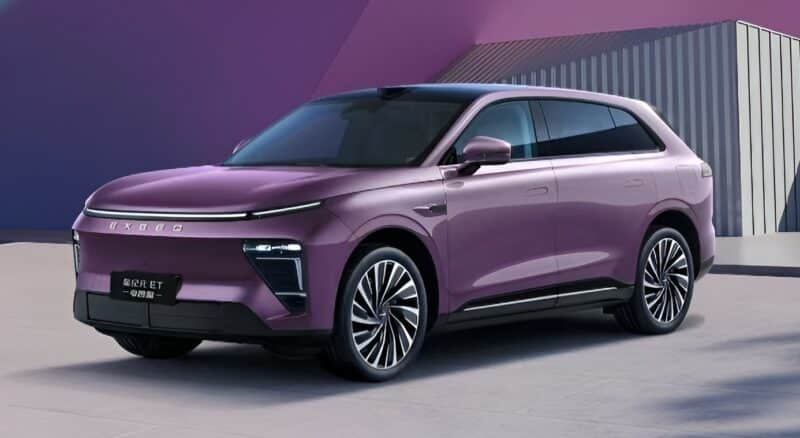 Чери Exlantix ET стал автомобилем 2024 года в Китае