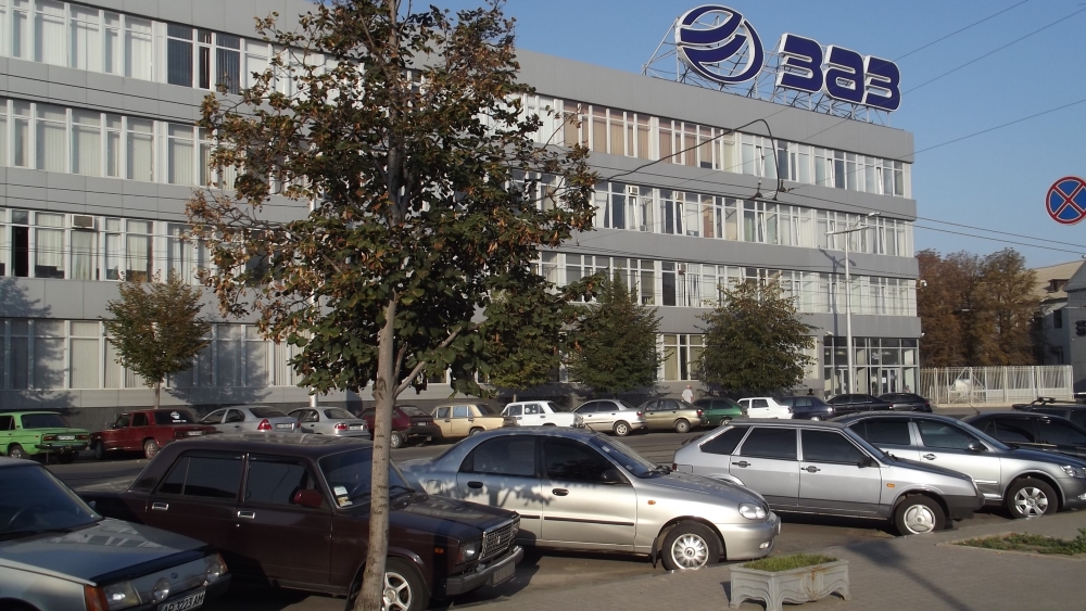 Здание завода ЗАЗ в Запорожье в 2011 году.