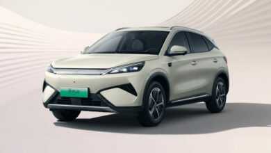 Обновлен Byd Atto 3, который был представлен на официальных фотографиях перед началом Обновлен Byd Atto 3, который был представлен на официальных фотографиях перед началом