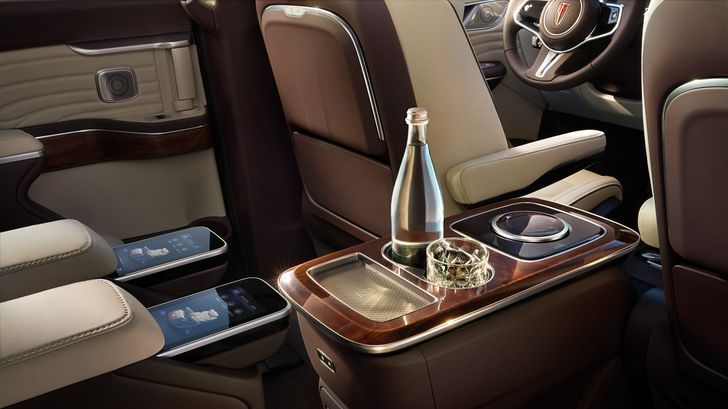 Hongqi HQ9 Интерьер Hongqi HQ9 Интерьер