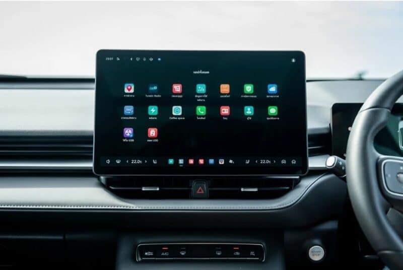 2025 Haval H6 Right-Hand Drive для зарубежного рынка дебютирует 26 марта в автосалоне в Таиланде