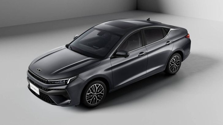 В России седан Москвича с 2025 года вырос в цене. Как это случилось