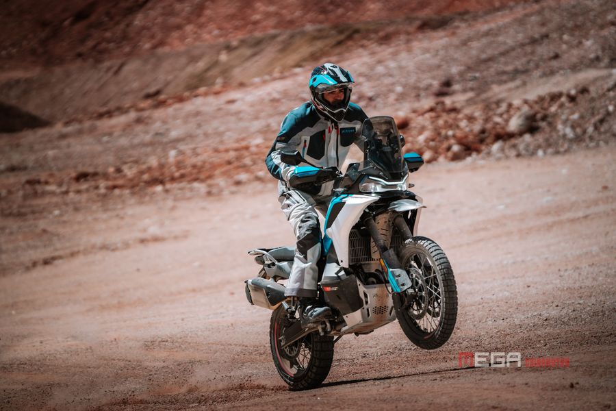 CFMOTO 800MT-X не оставляйте места неисследованным CFMOTO 800MT-X не оставить места неисследованного 800 мт x Outdoor 76