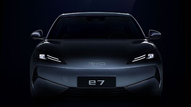 BYD показал характеристики нового седана, способного носить электричество более 500 км BYD показал характеристики нового седана, способного носить электричество более 500 км