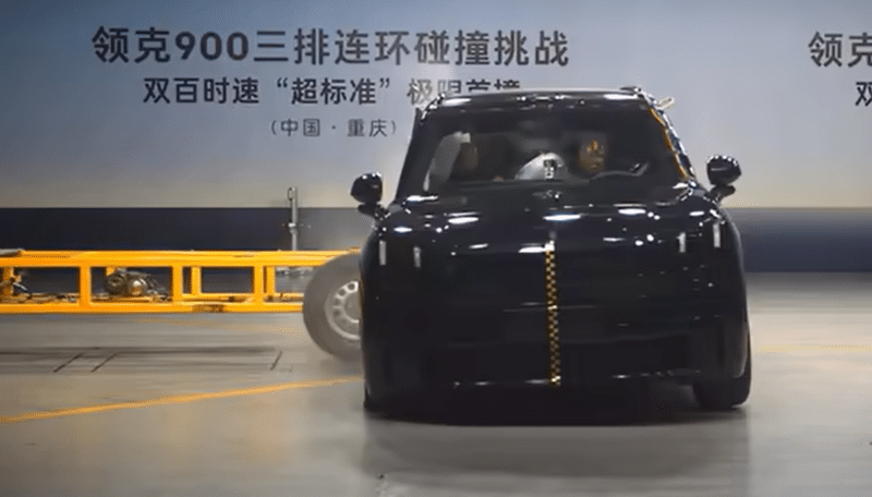 Lynk & Co 900 проходит двойной краш -тест в безопасности третьего ряда