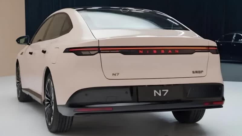 Электрический лимузин Nissan N7 достиг дилеров до начала