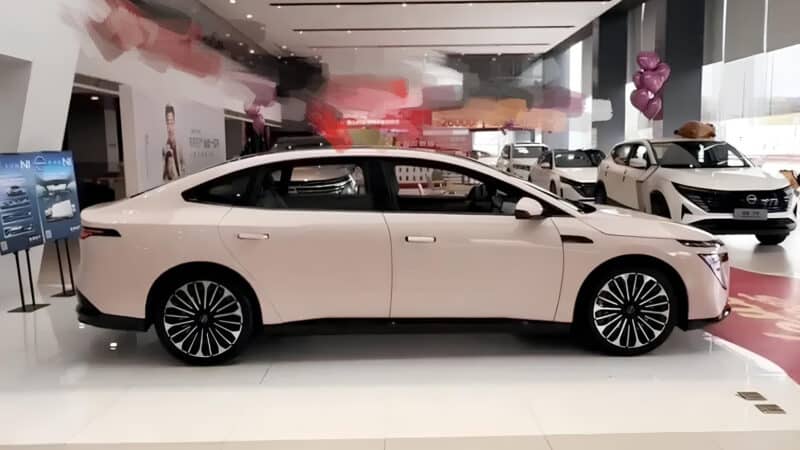 Электрический лимузин Nissan N7 достиг дилеров до начала
