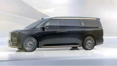 24K Gold Zeekr 009 Grand Collector Edition MPV запустил 123 200 долларов США в Китае 24K Gold Zeekr 009 Grand Collector Edition MPV запустил 123 200 долларов США в Китае