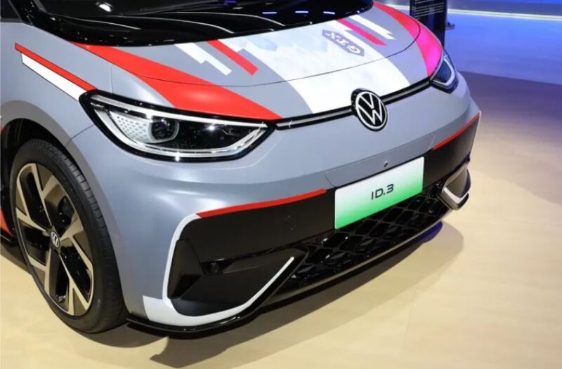 Volkswagen id.3 GTX открыт в Китае перед запуском