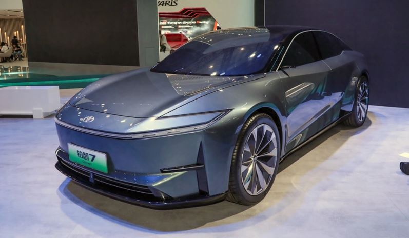 Toyota BZ7 - первый совместный предприятие с Huawei Harmonyos в Китае, говорит компания