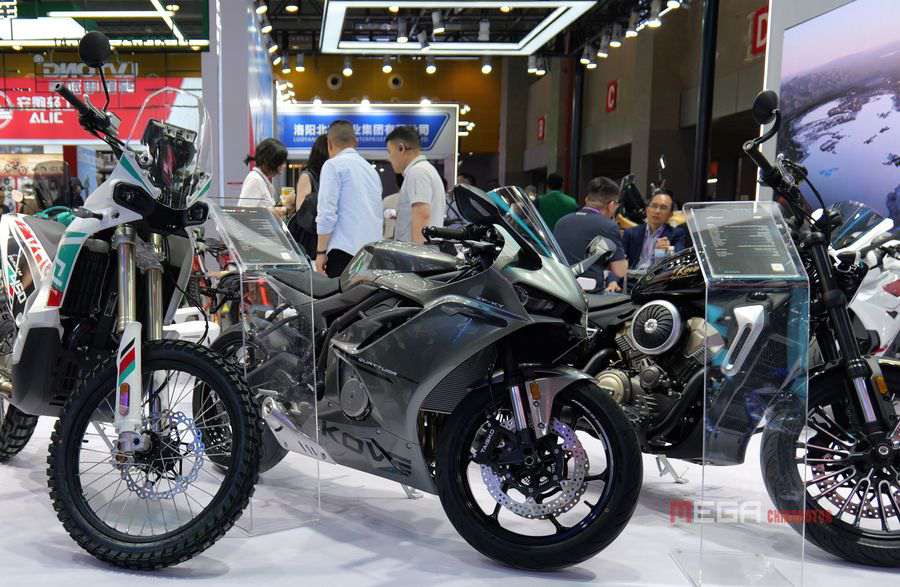 Новые китайские спортивные гоночные модели | Основные моменты 137 -й ярмарки Кантон (весна 2025 года) Новые китайские спортивные гоночные модели | Основные моменты 137 -й кантонской ярмарки (2025 весна) Новые китайские спортивные гоночные модели.