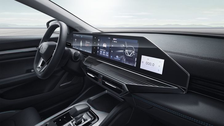 Интерьер Livan S6 Pro Интерьер Livan S6 Pro