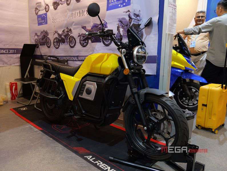 Четыре китайских электрических мотоцикла, разработанные специально для африканского рынка Четыре китайские электрические мотоциклы, разработанные специально для африканского рынка.