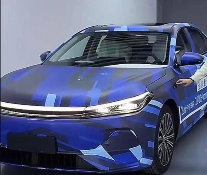В Китае рассекречен Geely Galaxy A7 PHEV с запасом хода свыше 2100 км