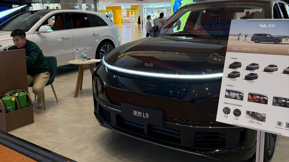 li auto l9 в торговом центре китая
