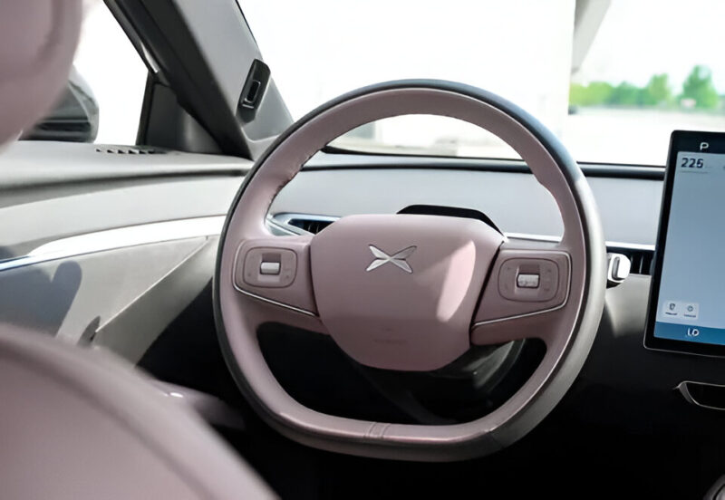 В Китае дебютировал Xpeng MONA M03 Max с запасом хода 580 км и автономным вождением без лидара