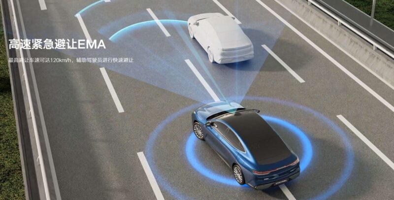 Geely Galaxy Starshine 8 PHEV с 1600 км в диапазоне вышел на рынок 17 400 долларов США.