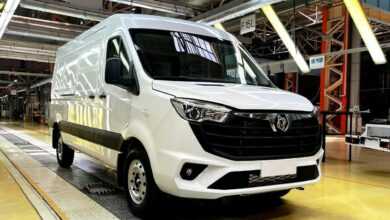 В России стартовало производство нового российского автомобиля с автоматической коробкой передач. В России стартовало производство нового российского автомобиля с автоматической коробкой передач.