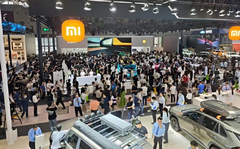 В Китае на автосалоне Greater Bay Auto Show 2025, представлены Xiaomi YU7, Maextro S800 и Yangwang U8L