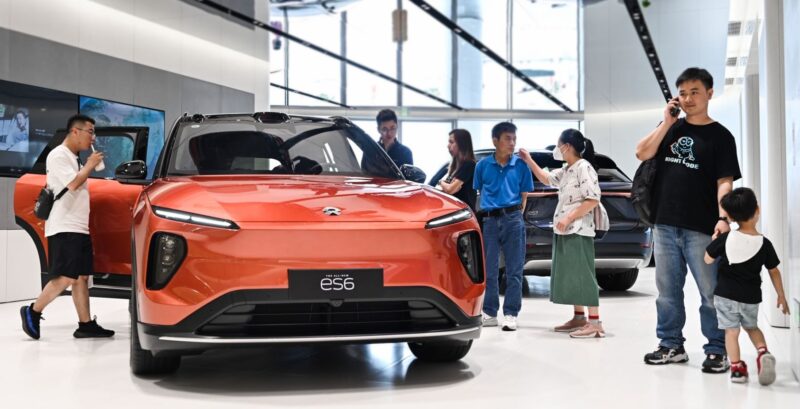 Обновленная Nio ES6 раскрыл интерьер с горизонтальным экраном