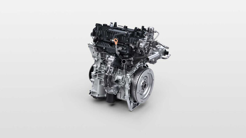 В Китае представлена Volvo XC70 с батареей емкостью 39,6 кВтч