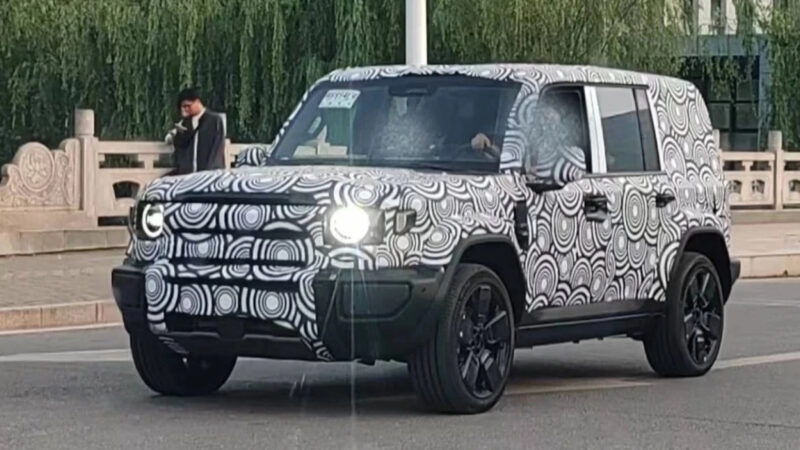 В Китае представлен новый гибридный внедорожник Chery iCar, получивший прозвище «Китайский G-Class»
