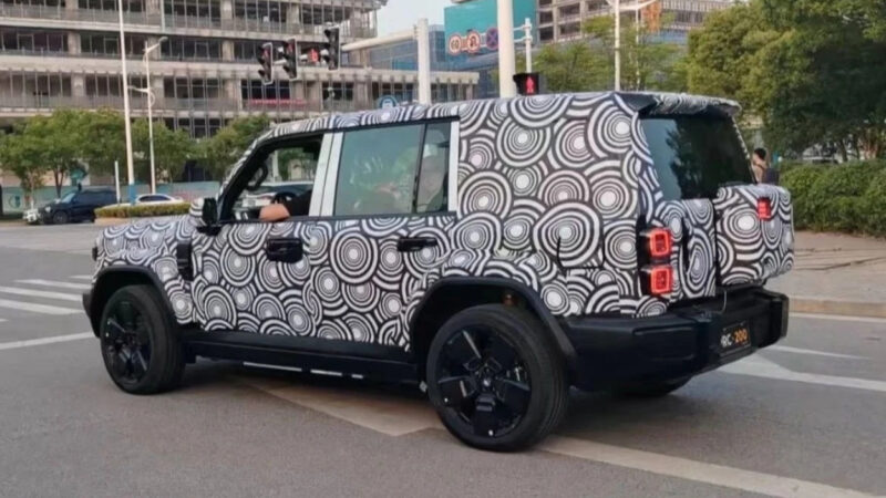 В Китае представлен новый гибридный внедорожник Chery iCar, получивший прозвище «Китайский G-Class»