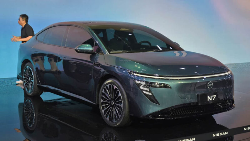 В Китае Nissan N7 стал самым быстрым электромобилем совместного предприятия, достигшим 10 000 заказов